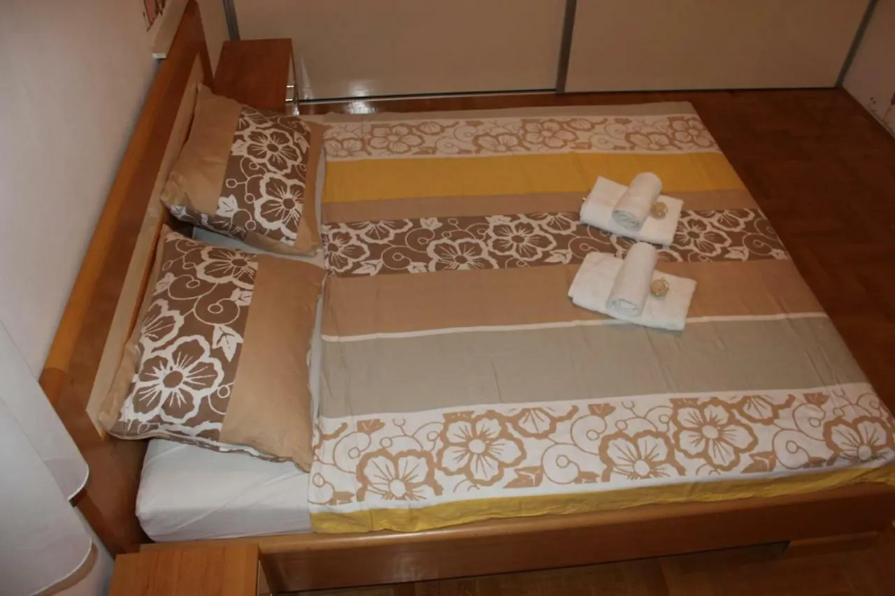 Apartment Time Out Kastela